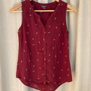 Red Leaf Print Sleeveless Blouse - image 1